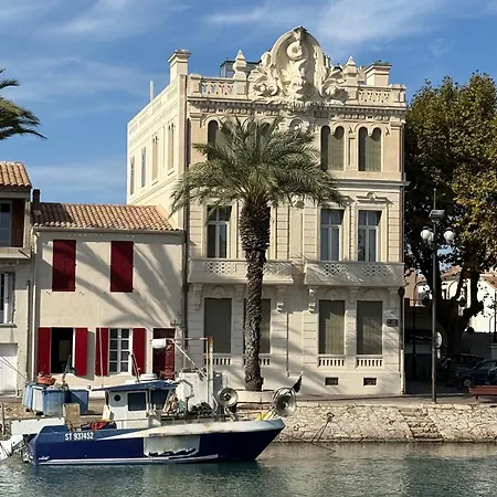 Daire Cap Marina By L'avenue - Vue Xxl - Jacuzzi - Terrasse Au Bord De L'eau - Plein Sud - 2 - Port Camargue *